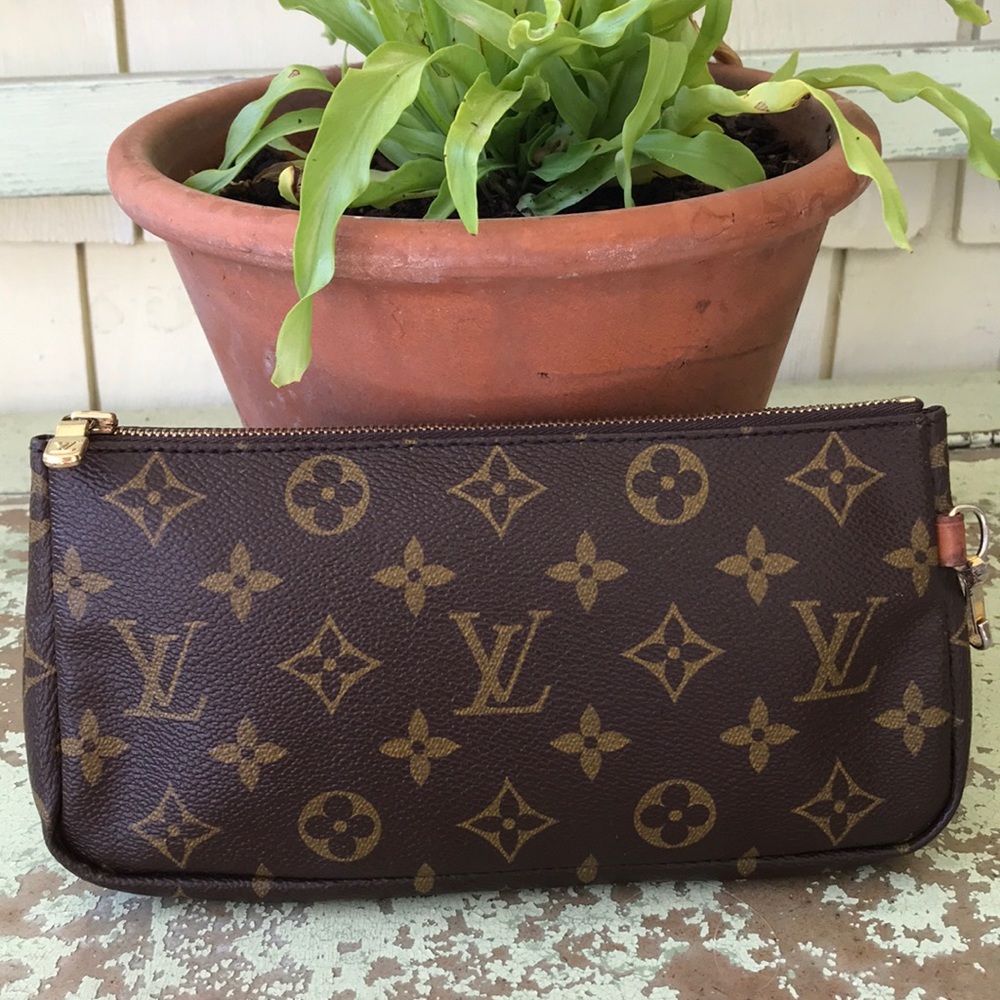 💖SOLD💖 Louis Vuitton shopper tote pochette - Picture 1 of 10